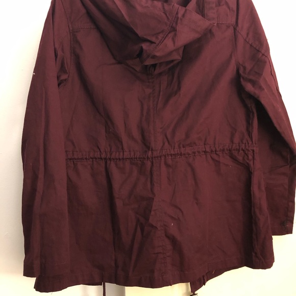 Brand new maroon jacket - Picture 3 of 3